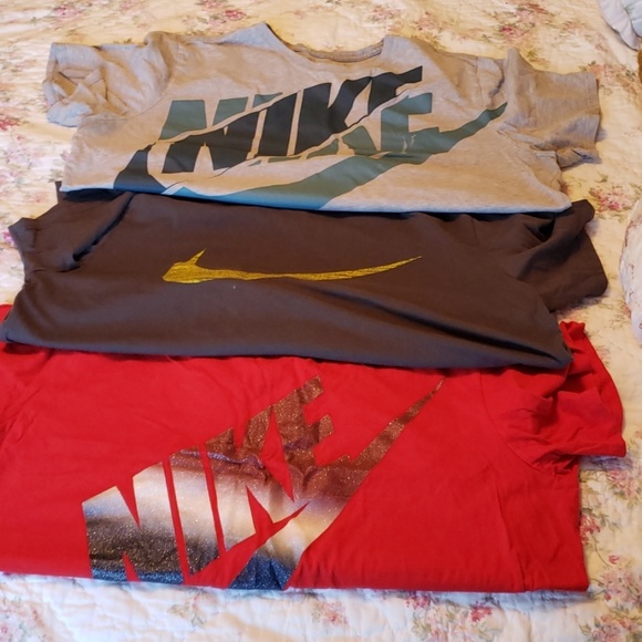 Nike Other - 💥5 for $25 3 Nike short sleeve shirts